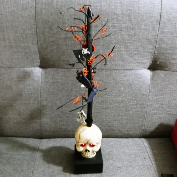Vintage Creepy Halloween Skull Tree Jack o Lantern Witch Pumpkin Ghosts (shelf) - Picture 3 of 9